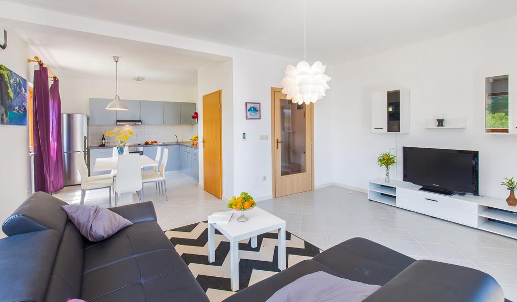 Apartment Lujak Donje Celo Extérieur photo