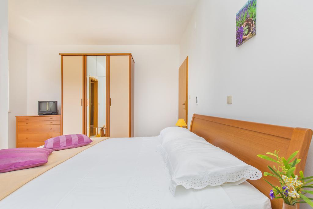 Apartment Lujak Donje Celo Extérieur photo